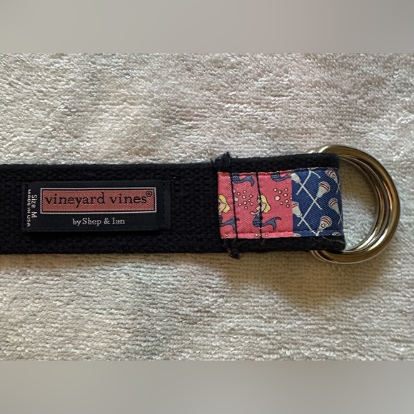 Vineyard Vines 25th Patchwork D-Ring Belt. Size 36 - Picture 2 of 6